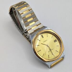 Rare Vintage 1982 Timex Marlin Calendar Two Tone Stainless Steel Men’s Watch